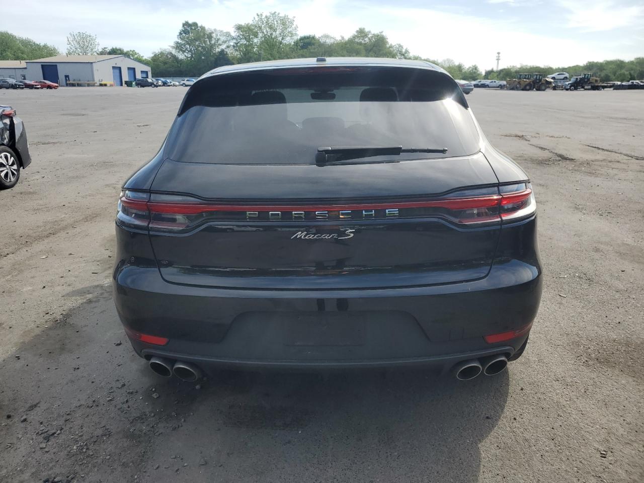 2020 Porsche Macan S VIN: WP1AB2A59LLB37279 Lot: 56124765
