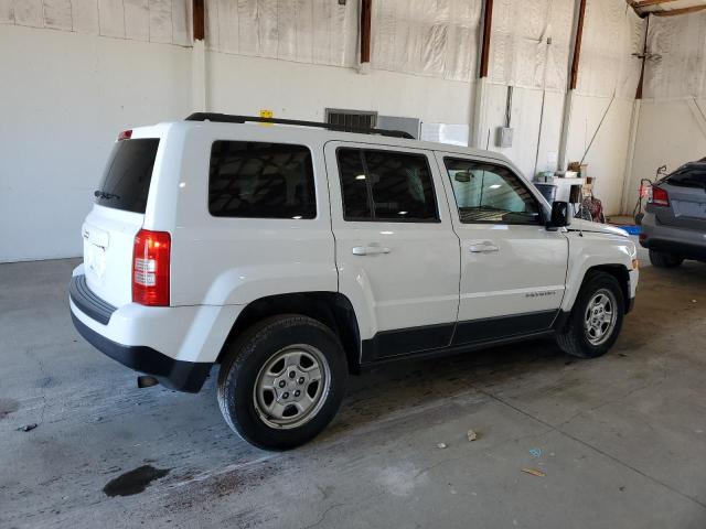  JEEP PATRIOT 2016 Белый