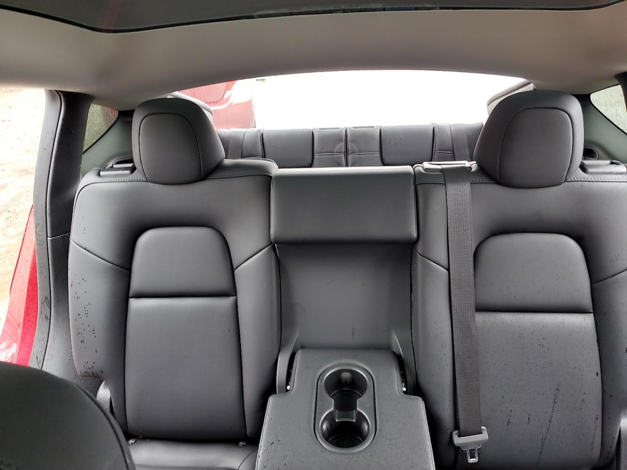 2024 Tesla Model Y VIN: 7SAYGAEEXRF102531 Lot: 58225805