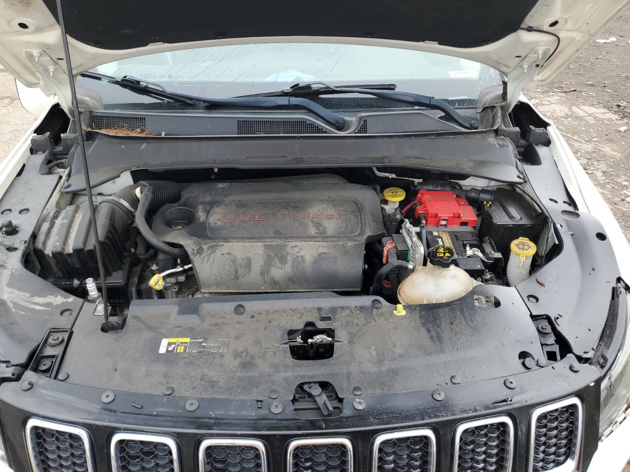 2019 Jeep Compass Latitude VIN: 3C4NJDBB0KT656990 Lot: 56654985