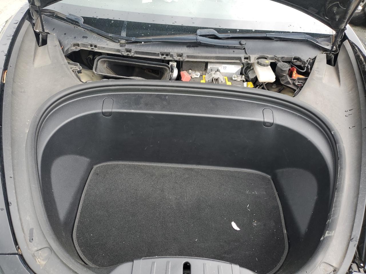 2019 Tesla Model 3 VIN: 5YJ3E1EB9KF390552 Lot: 55606385