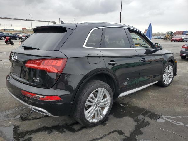  AUDI Q5 2018 Черный