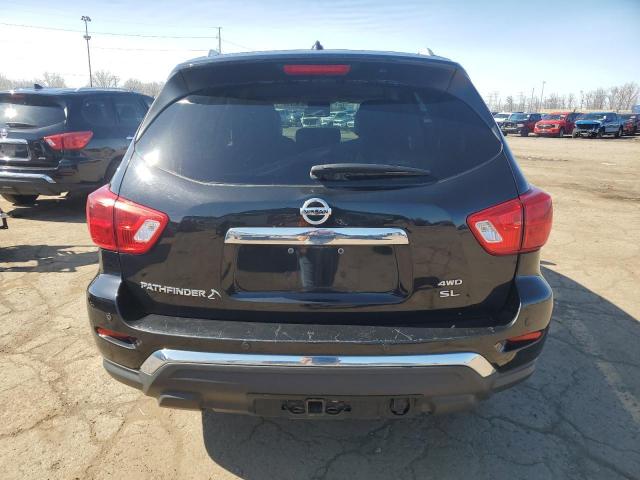  NISSAN PATHFINDER 2017 Czarny