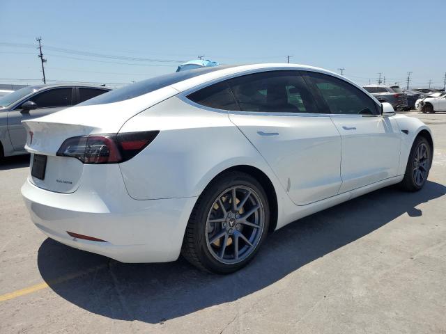  TESLA MODEL 3 2020 Білий