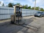 2005 Crown Order Picker na sprzedaż w Fort Wayne, IN - Front End
