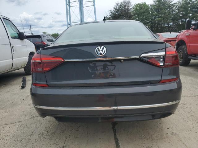  VOLKSWAGEN PASSAT 2017 Szary