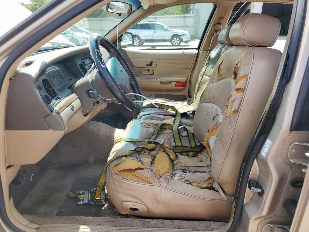 1997 Ford Crown Victoria Lx VIN: 2FALP74W3VX227939 Lot: 56958315