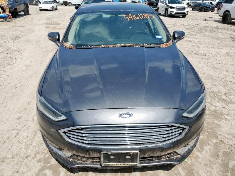 FORD FUSION 2017 Угольный