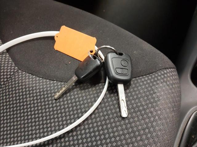 2011 TOYOTA AYGO GO VV