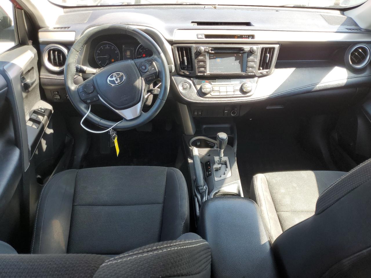 2T3WFREV5JW407777 TOYOTA RAV4 2018