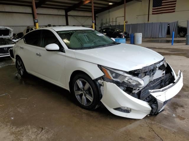  NISSAN ALTIMA 2019 White