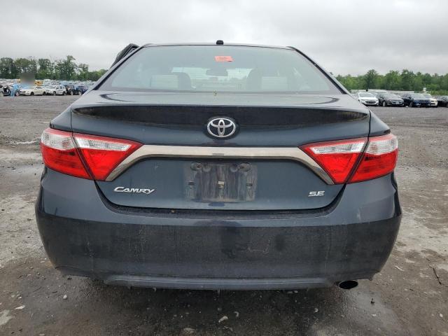 Sedans TOYOTA CAMRY 2016 Czarny