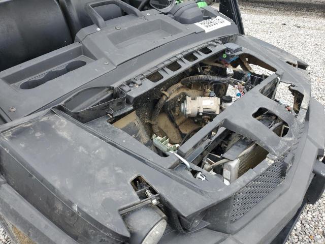 2021 JOHN DEERE XUV835M