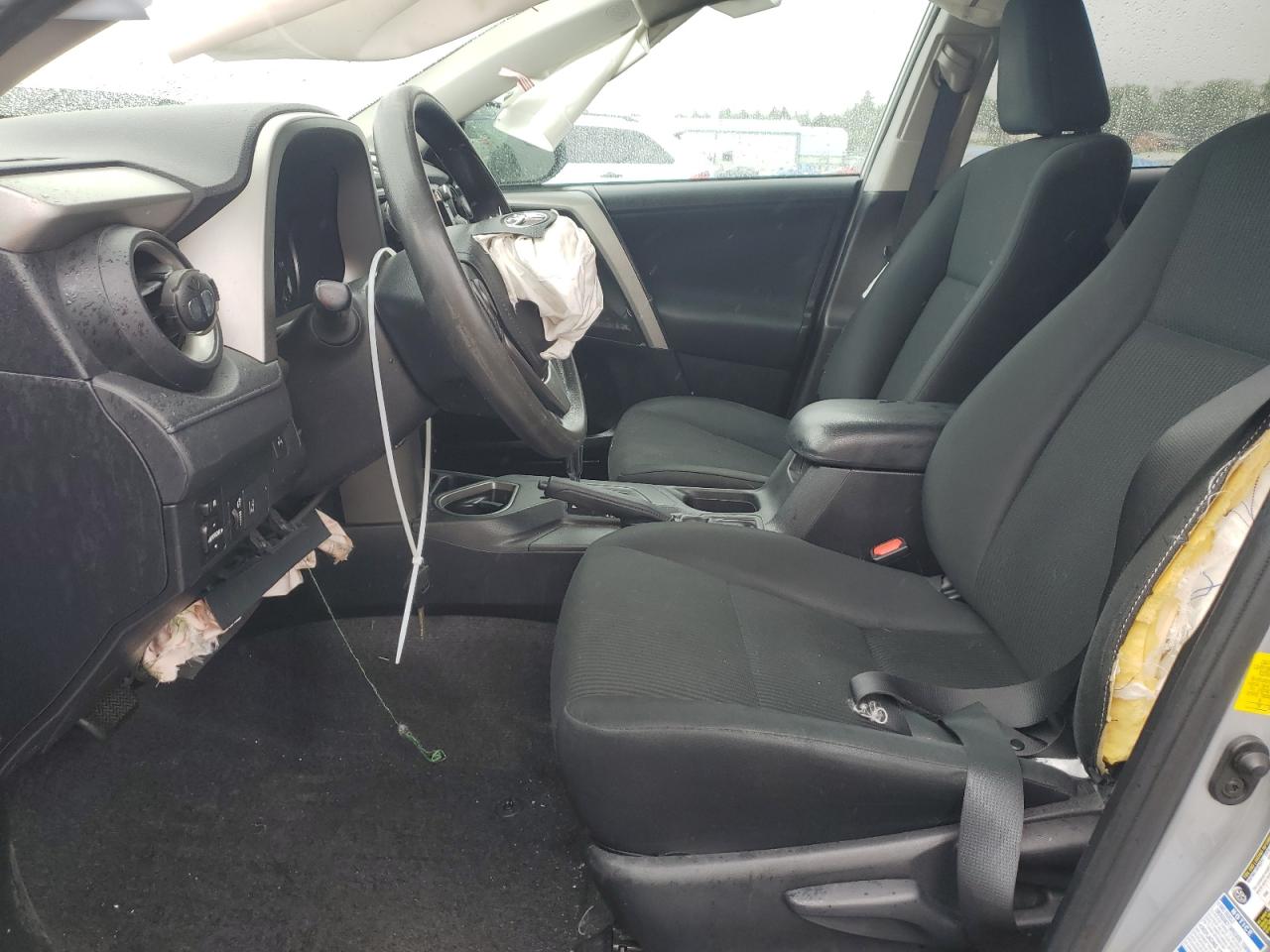 2017 Toyota Rav4 Le VIN: 2T3BFREV9HW570439 Lot: 56710325
