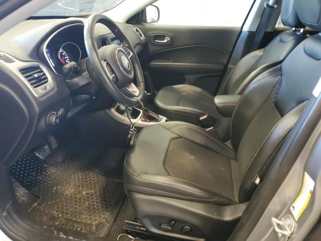  JEEP COMPASS 2021 Srebrny