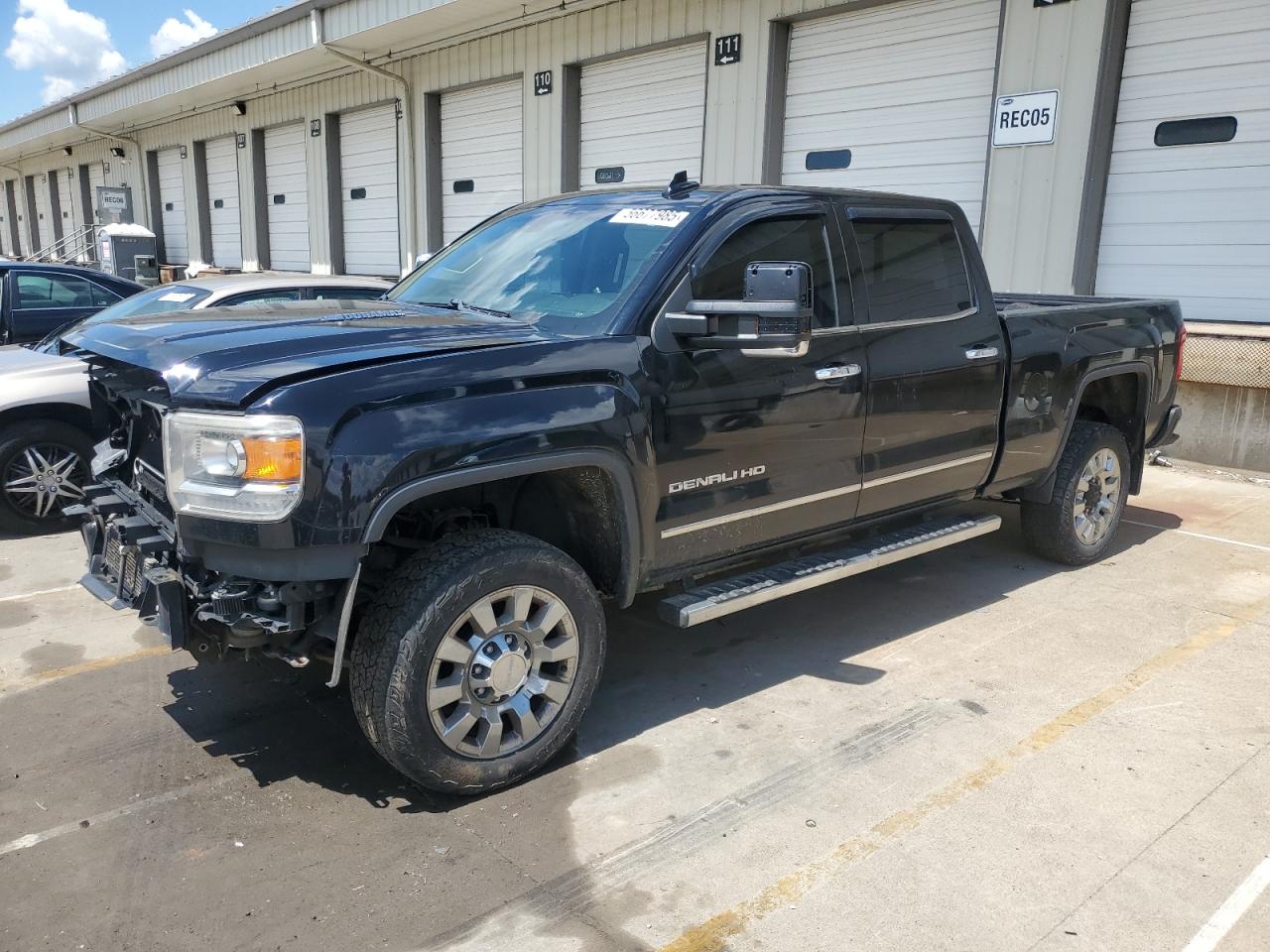 2015 Gmc Sierra K2500 Denali for Sale in Louisville, KY - Front End