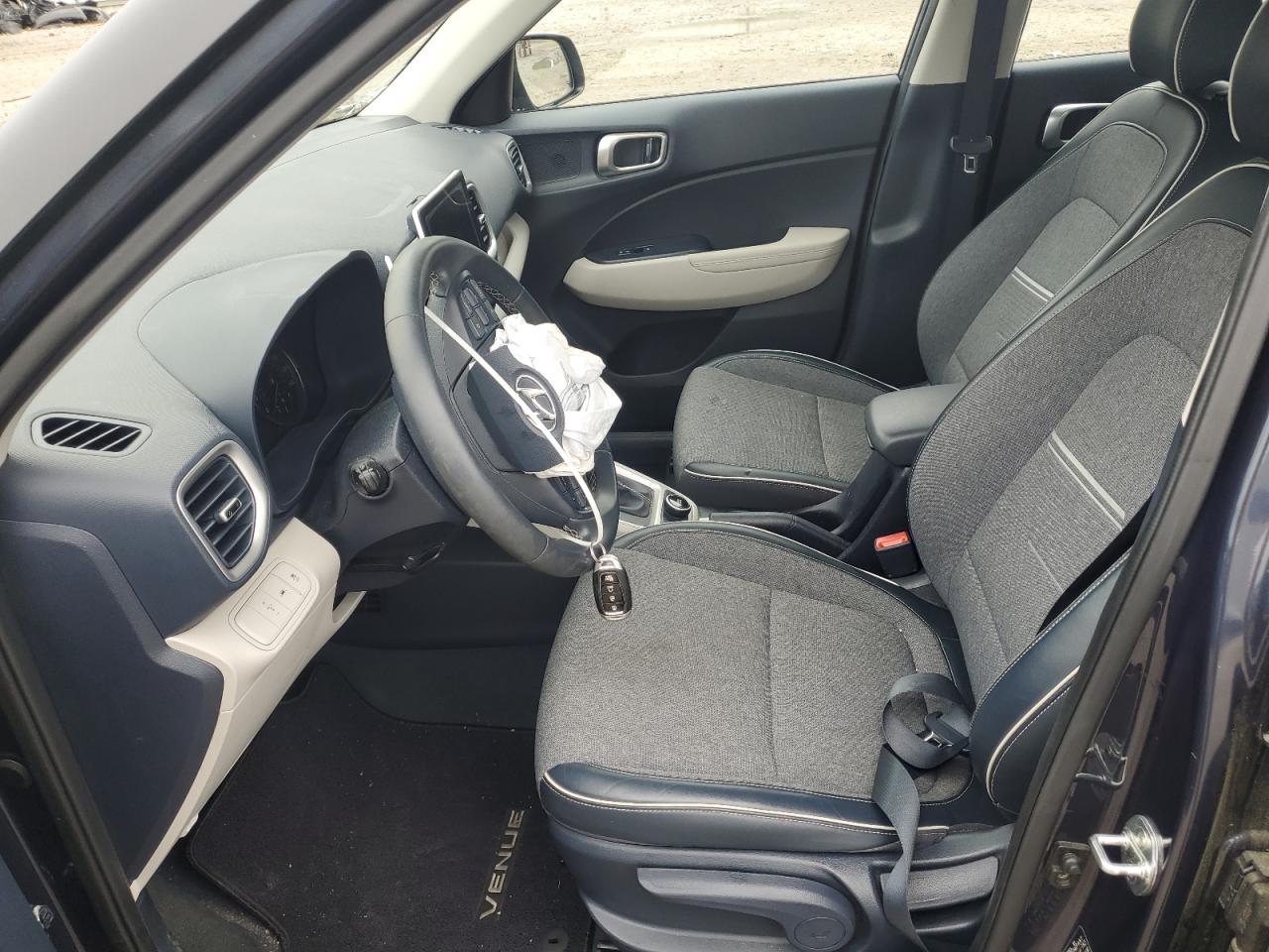 2020 Hyundai Venue Sel VIN: KMHRC8A38LU052846 Lot: 56524235