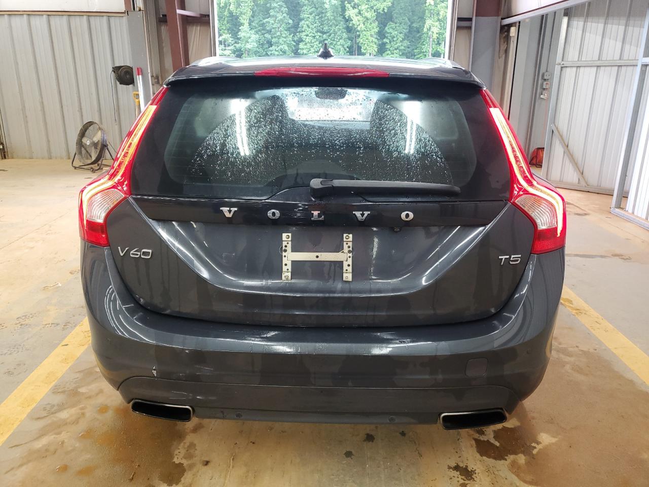 2015 Volvo V60 Platinum VIN: YV140MEM8F1261054 Lot: 58130135