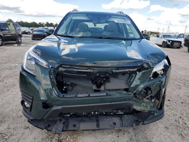  SUBARU FORESTER 2024 Green