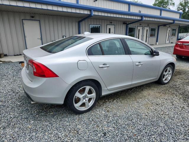  VOLVO S60 2012 Srebrny