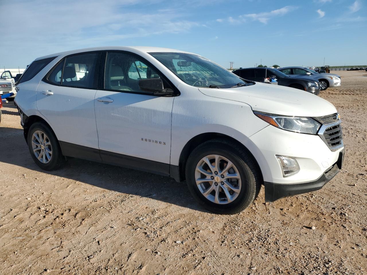 2GNAXHEV8K6227957 CHEVROLET EQUINOX 2019
