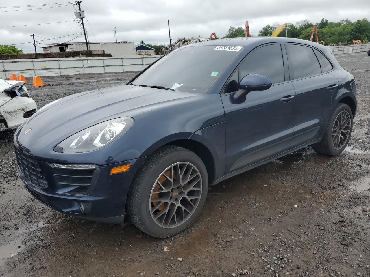 2017 Porsche Macan на продаже в Hillsborough, NJ - Water/Flood