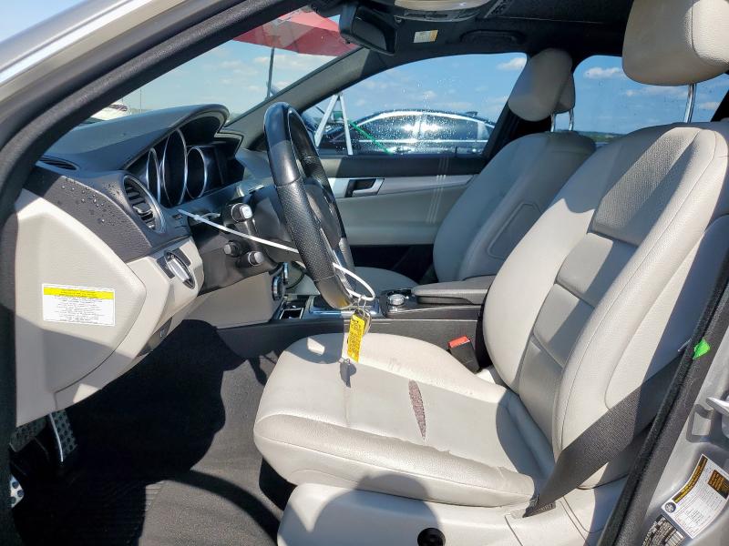  MERCEDES-BENZ C-CLASS 2014 Серебристый