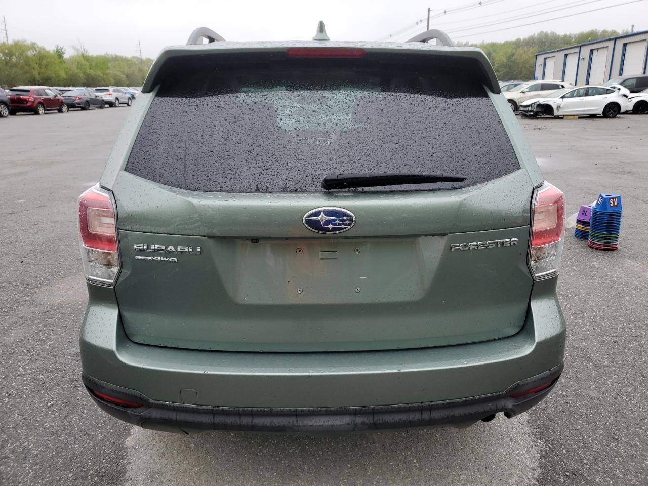 2018 Subaru Forester 2.5I Premium VIN: JF2SJAGC5JH483341 Lot: 54016495