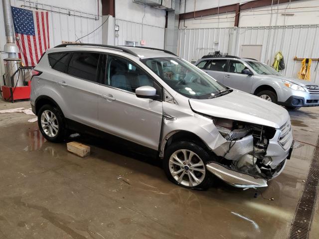  FORD ESCAPE 2017 Silver
