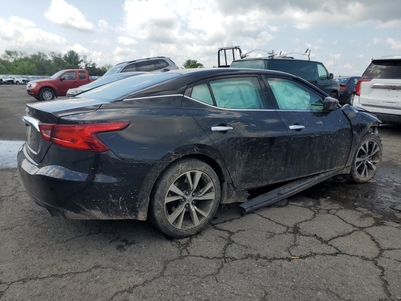 1N4AA6AP8JC390593 NISSAN MAXIMA 2018