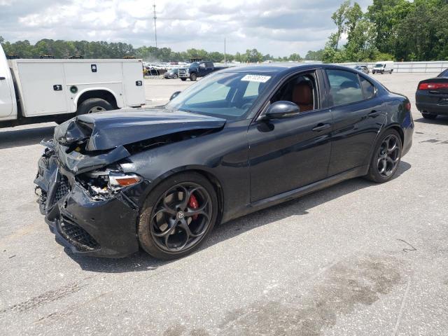 2017 Alfa Romeo Giulia Ti  