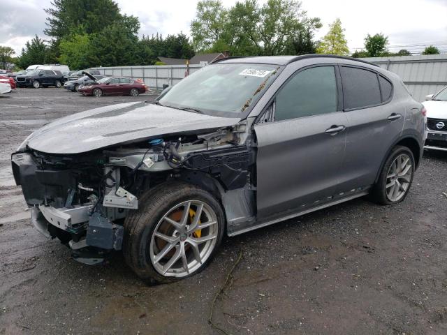 2018 Alfa Romeo Stelvio Ti Sport
