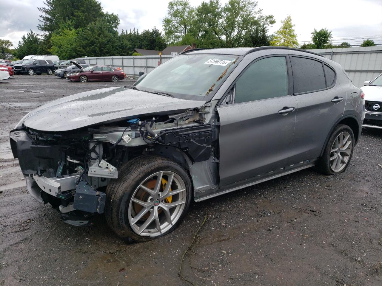 2018 Alfa Romeo Stelvio Ti Sport продається в Finksburg, MD - Front End
