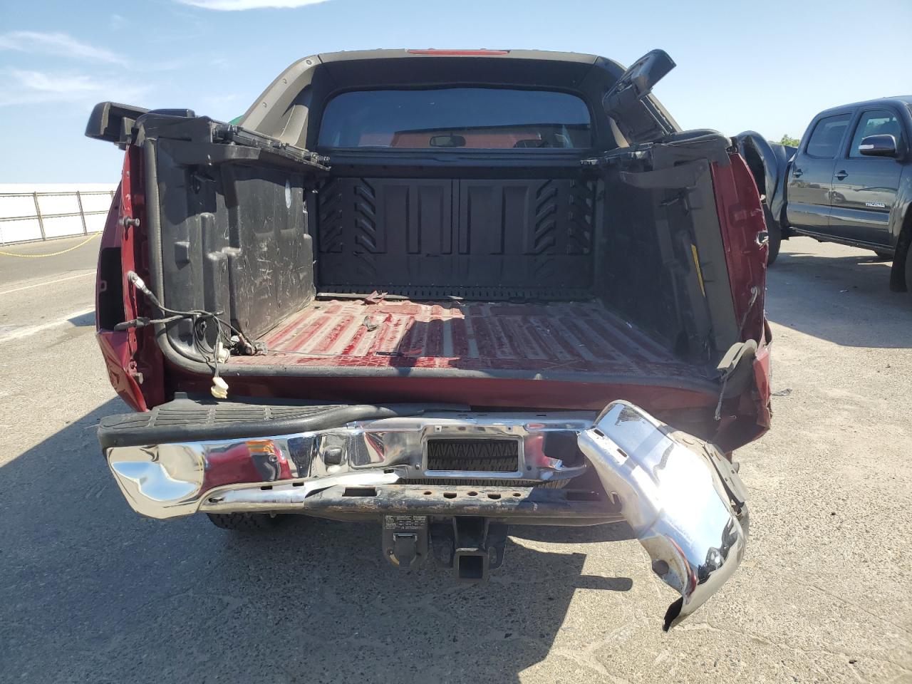 2005 Chevrolet Avalanche C1500 VIN: 3GNEC12Z95G123675 Lot: 59000045