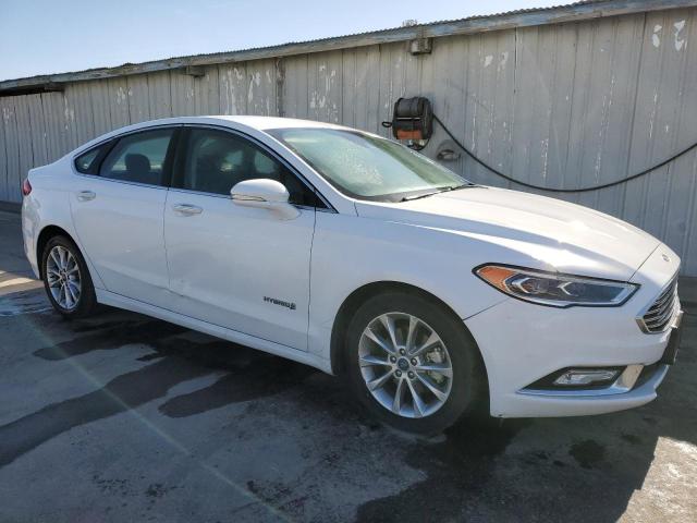 Седаны FORD FUSION 2017 Белый