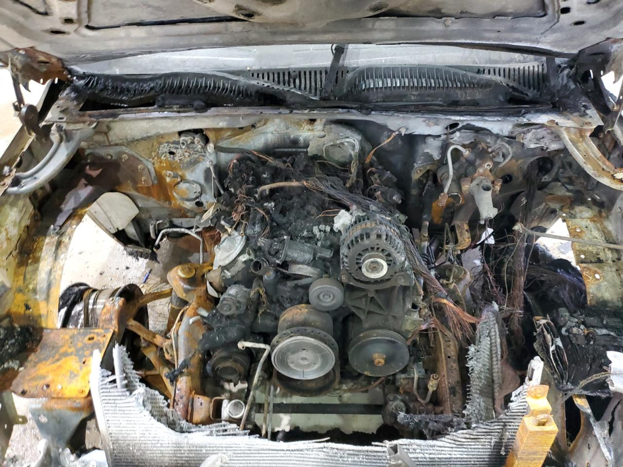 2004 GMC Yukon Xl K1500 VIN: 3GKFK16Z84G307325 Lot: 58778075