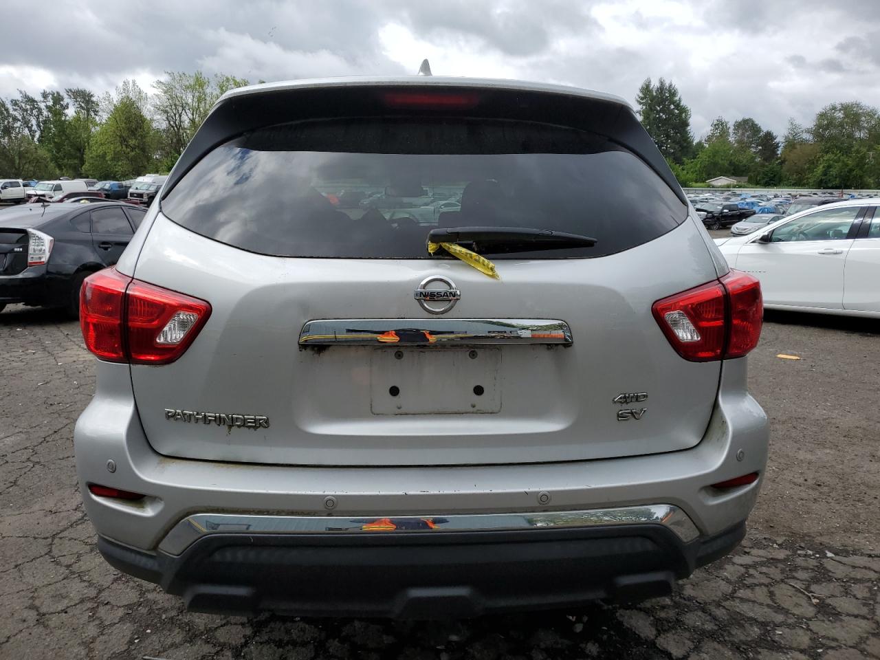 2019 Nissan Pathfinder S VIN: 5N1DR2MM0KC589001 Lot: 56943885