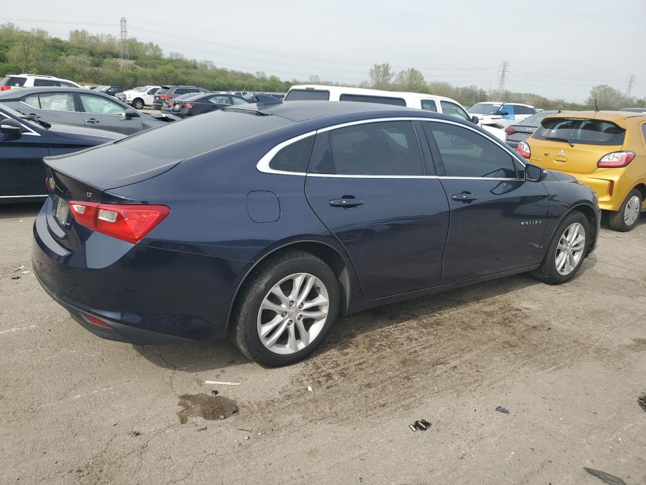 1G1ZE5ST7GF233838 CHEVROLET MALIBU 2016