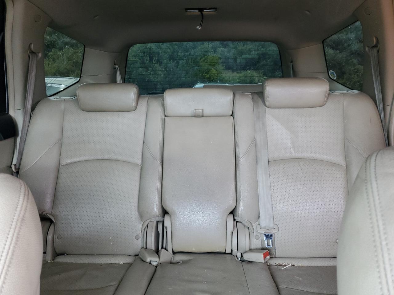 2009 Kia Borrego Lx VIN: KNDJJ741195027768 Lot: 56715835