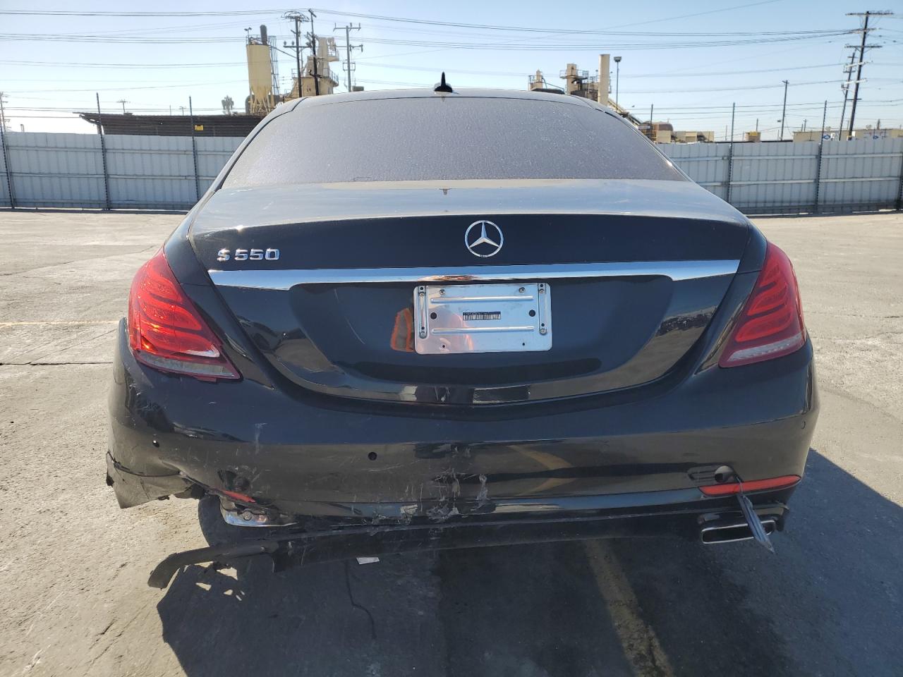 2015 Mercedes-Benz S 550 VIN: WDDUG8CB4FA111667 Lot: 56591425