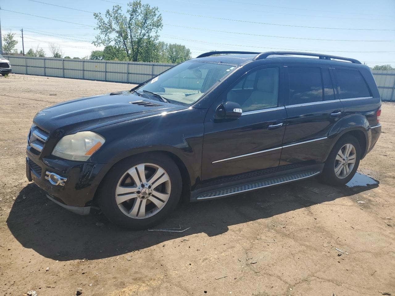 2007 Mercedes-Benz Gl 450 4Matic for Sale in Woodhaven, MI - Front End