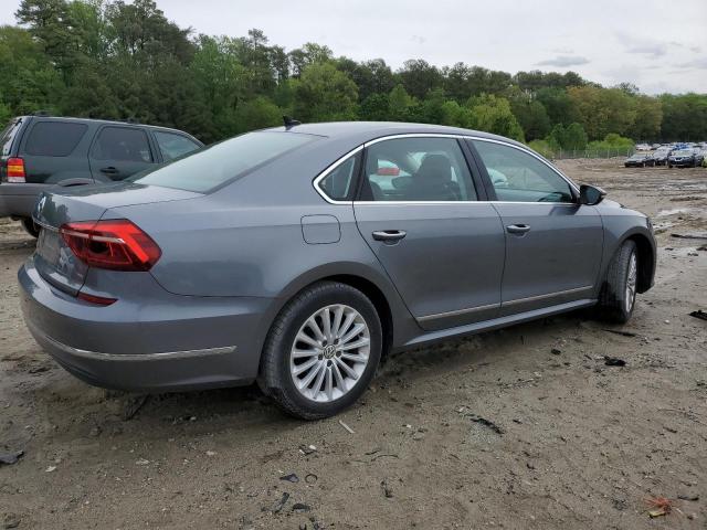  VOLKSWAGEN PASSAT 2017 Gray