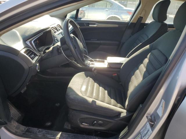 Sedans FORD FUSION 2017 Silver