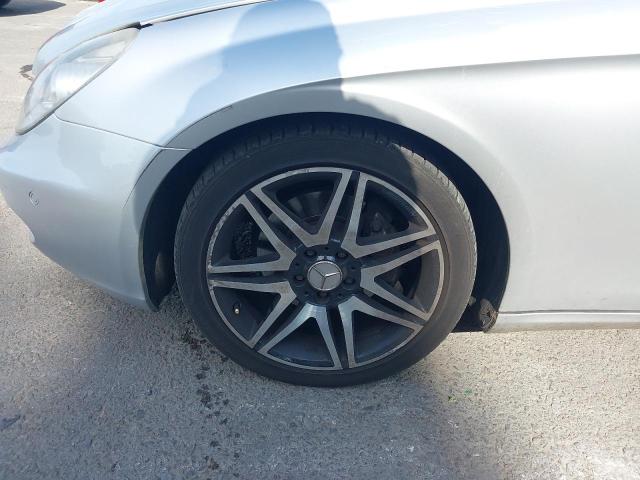 2007 MERCEDES BENZ CLS 320 CD