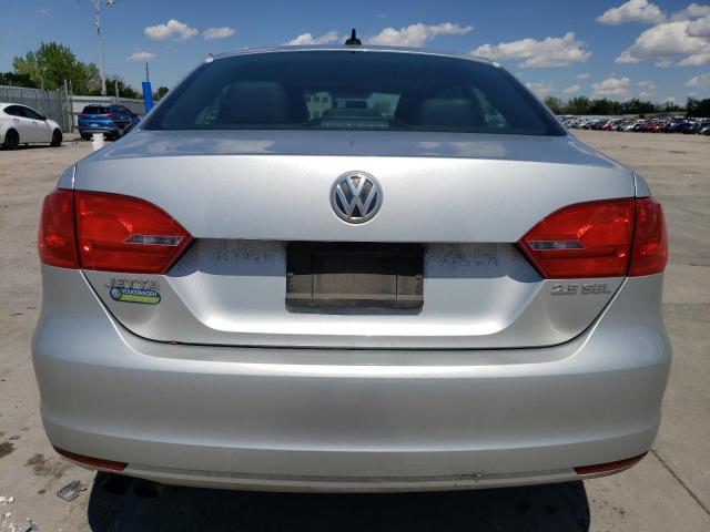  VOLKSWAGEN JETTA 2012 Srebrny