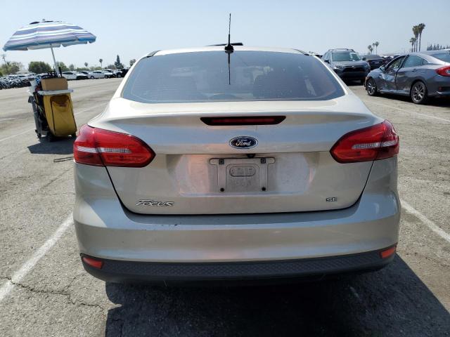  FORD FOCUS 2018 Złoty