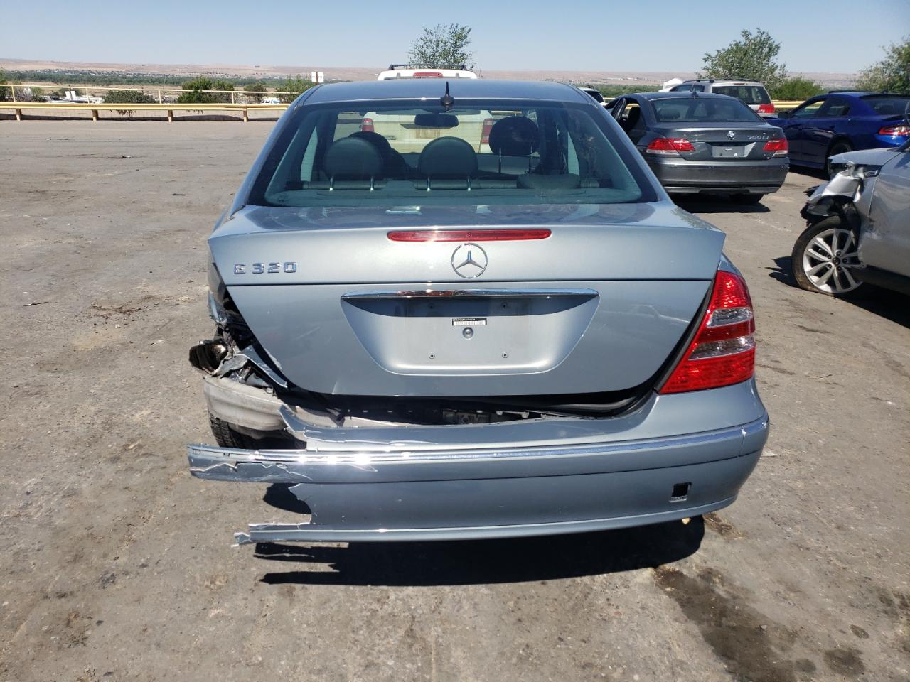 2005 Mercedes-Benz E 320 VIN: WDBUF65J55A704294 Lot: 56742495