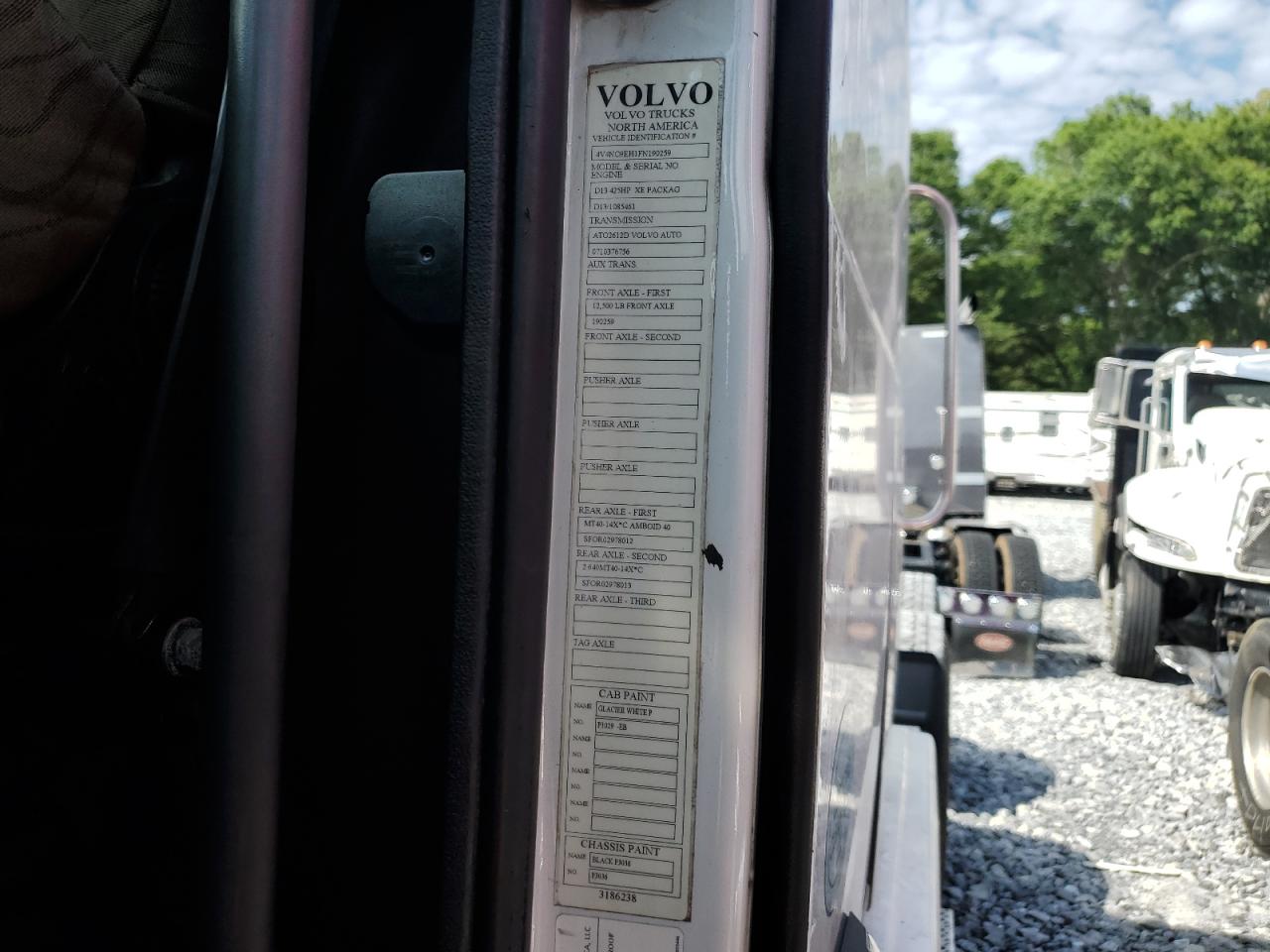 2015 Volvo Vn Vnl VIN: 4V4NC9EH1FN190259 Lot: 57452095