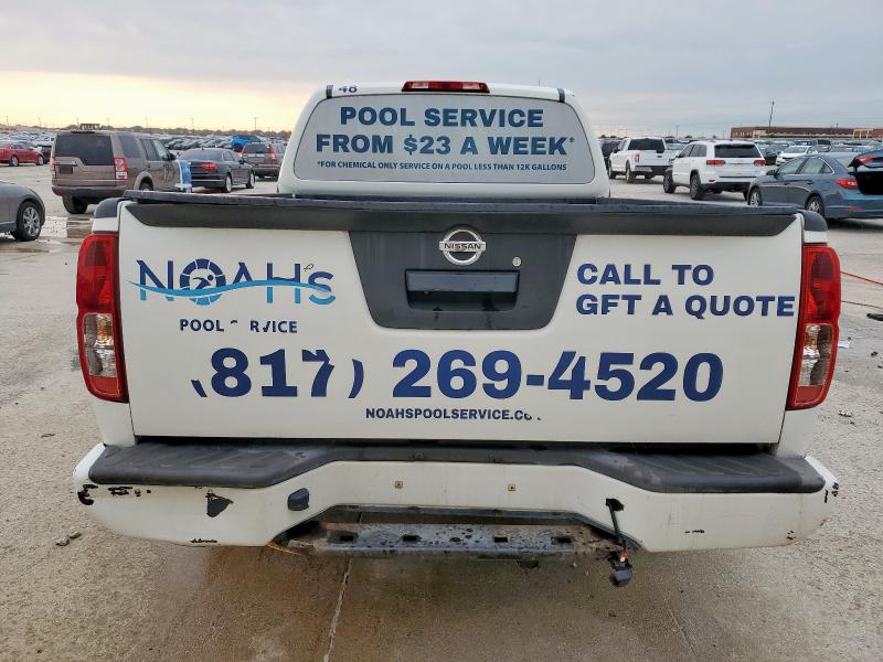  NISSAN FRONTIER 2021 White