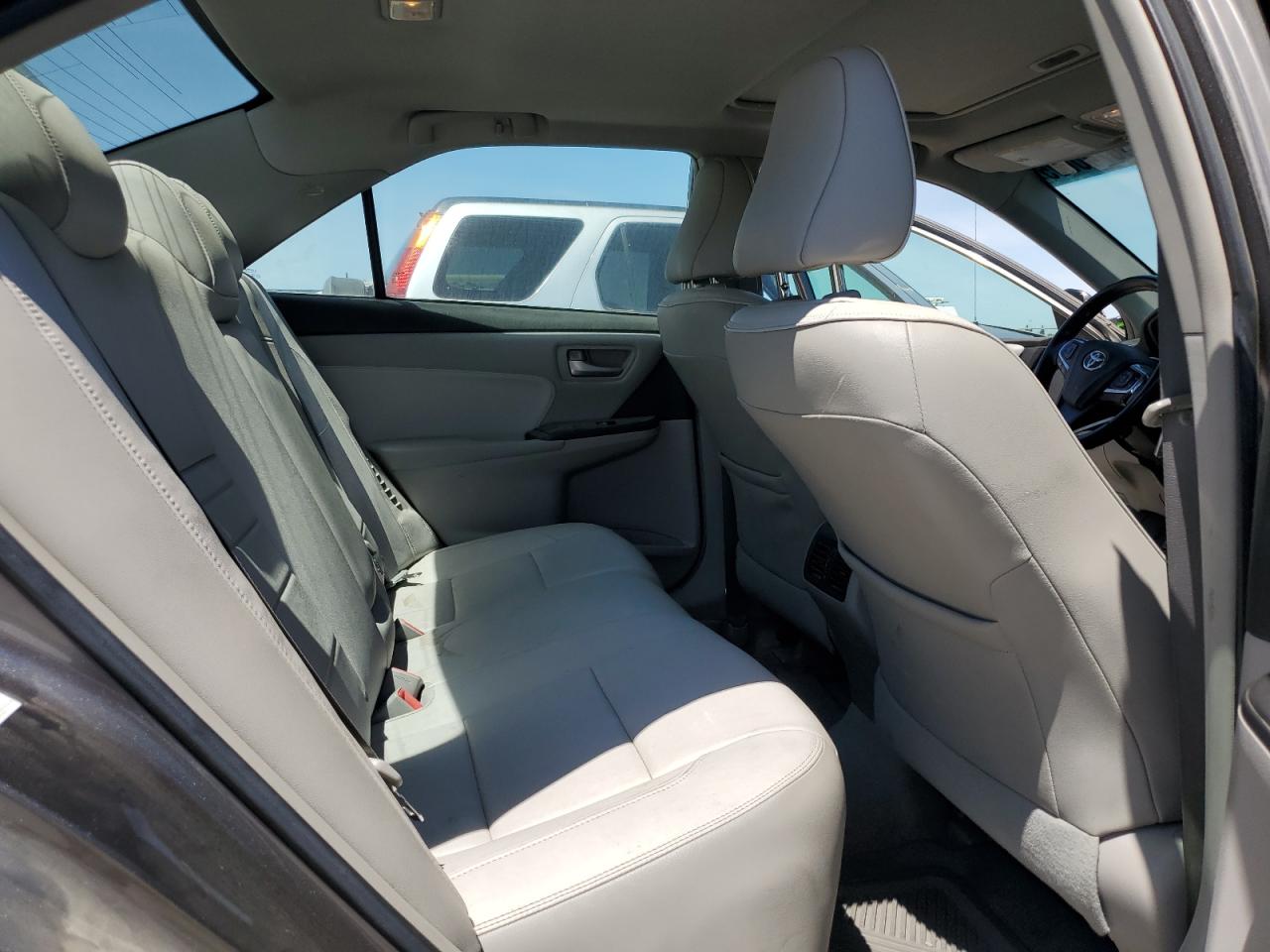 2015 Toyota Camry Hybrid VIN: 4T1BD1FK5FU175465 Lot: 56740005